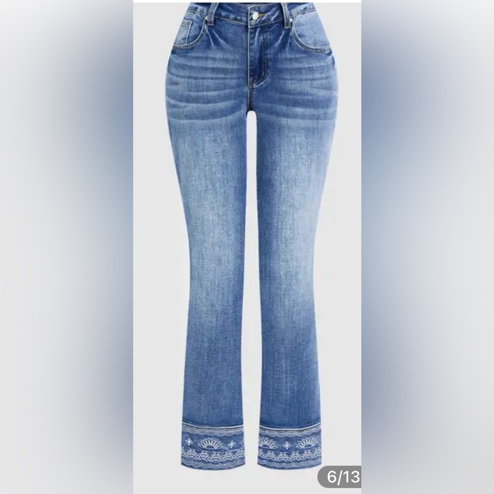 Flamingals Wash Embroidery Hem Mid Rise Bootcut Jeans - Picture 8 of 12